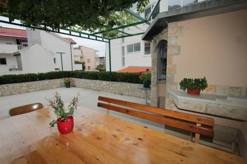 Cosey Studio Apartment For 2 Free Private Parking Makarska Exterior foto